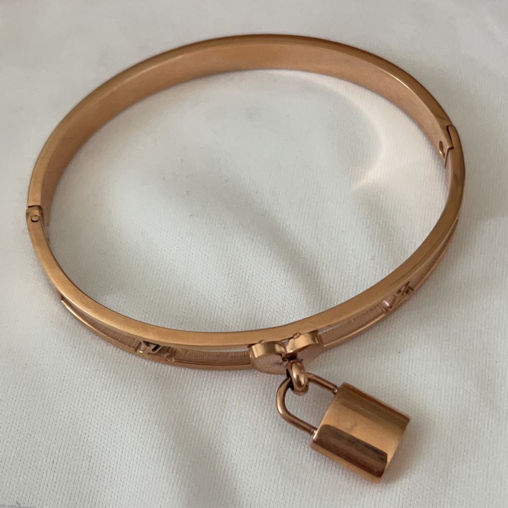 Rose gold lock kit  bracelet
